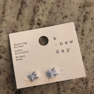 NWT cubic zirconia studs